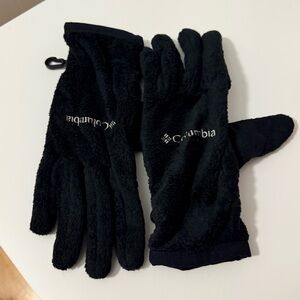 Women’s Columbia fleece winter gloves